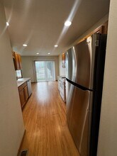 Building Photo - 501 Laguna Dr