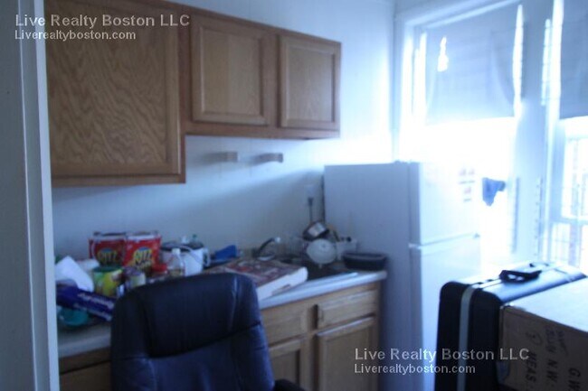 Foto del edificio - 1375 Commonwealth Ave