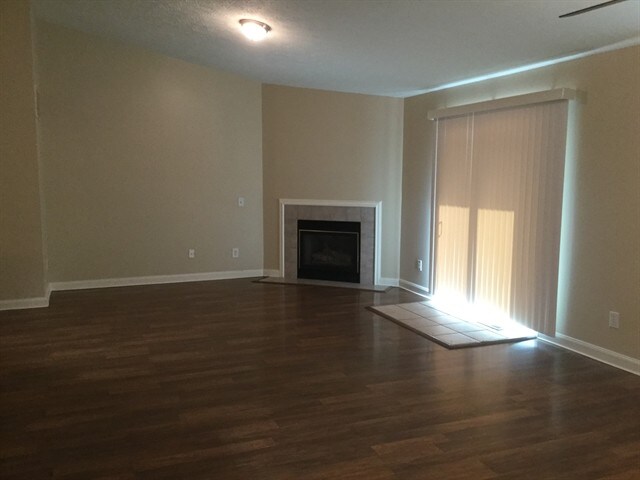 Foto del edificio - 2021 Cristata Court