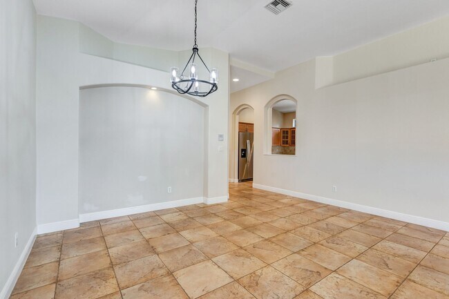 Foto del edificio - ** TUSCANY COVE ** 2 BED + DEN / 2 BATH / ...