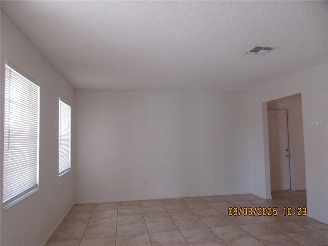 Foto del edificio - 833 Florida Pkwy