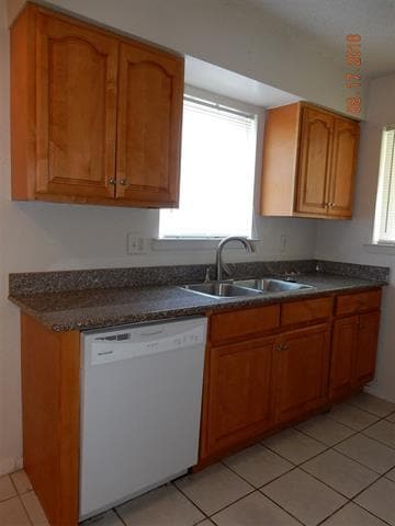 Foto del edificio - 1925 Coleta Pl