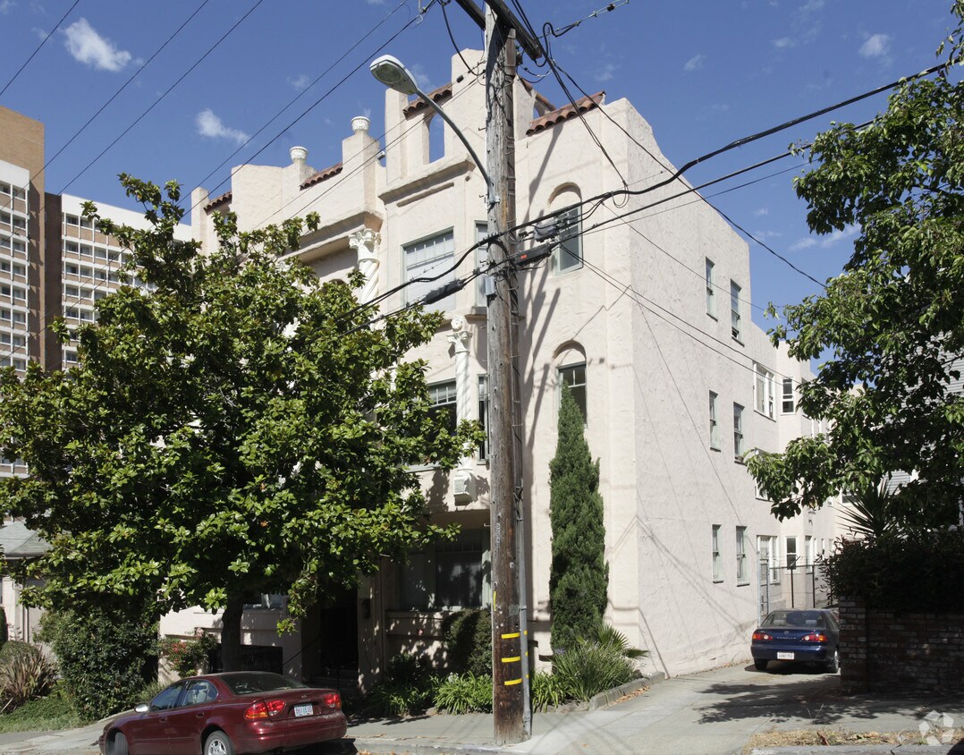 Foto del edificio - 171 Montecito Ave