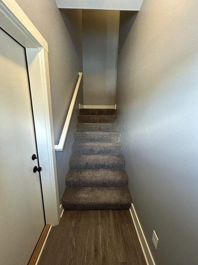 Building Photo - 2960 Shanes Way