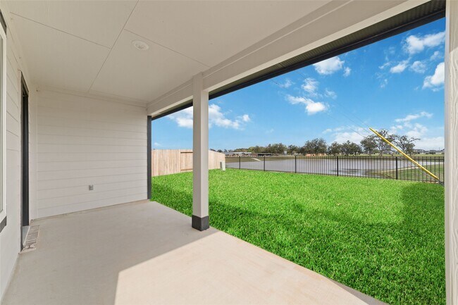 Foto del edificio - 8034 Marconi Corsco Dr