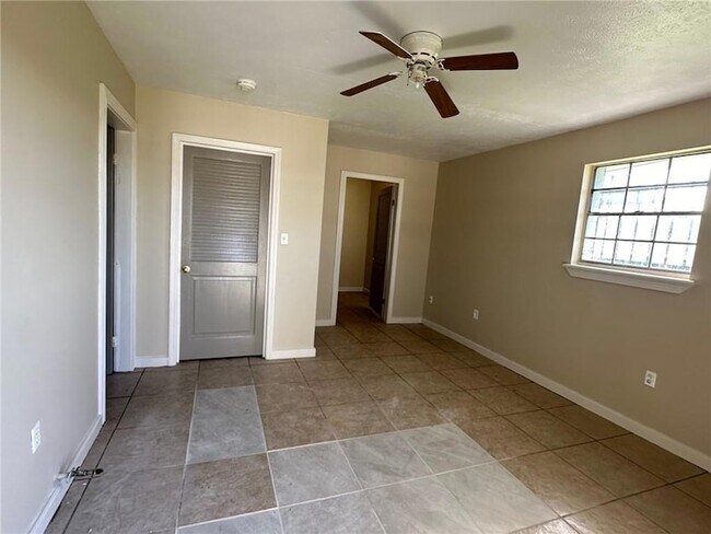 Foto del edificio - 3620 Hollygrove St