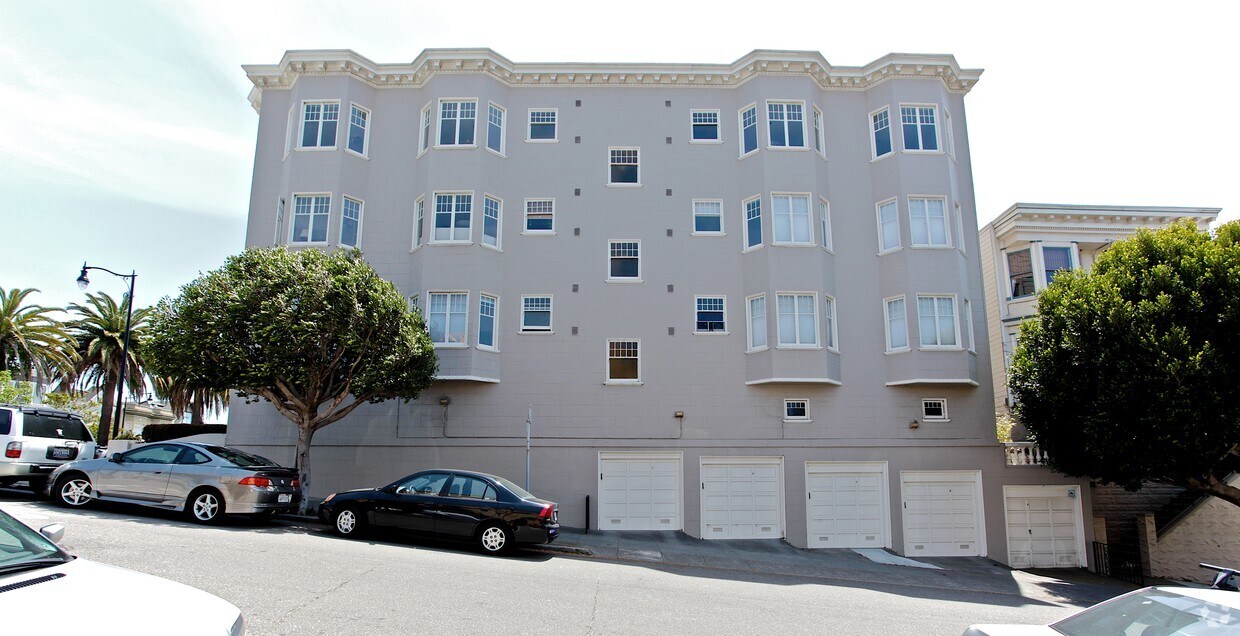 Building Photo - 1150 Dolores St