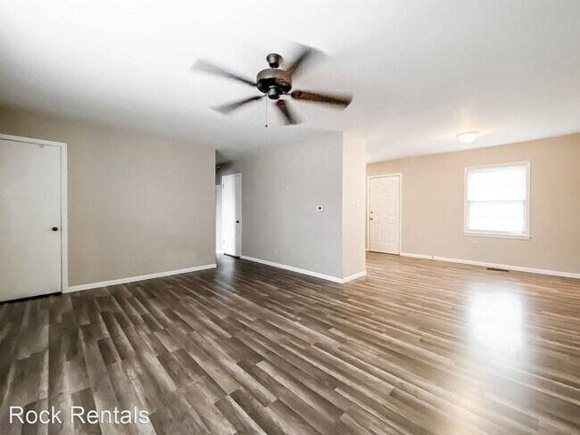 Foto del edificio - 3 br, 1 bath House - 19 Sunset Dr