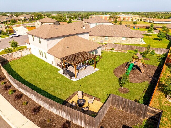 Building Photo - Stylish Corner Homesite on a Quiet Cul-de-...