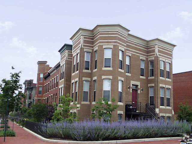 Building - Townhomes on Capitol Hill CO-OP