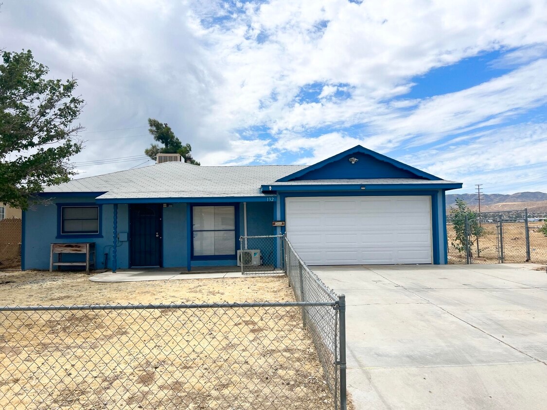 132 Ave P3, Palmdale, CA 93550 House Rental in Palmdale, CA