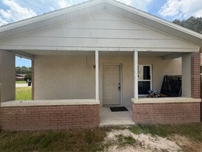 Building Photo - 11510 Valencia Dr