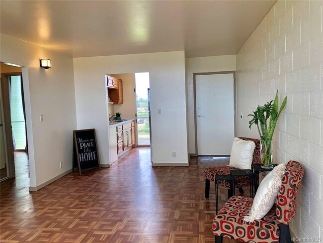 Building Photo - Renovated 2 bedroom in Whitmore Village