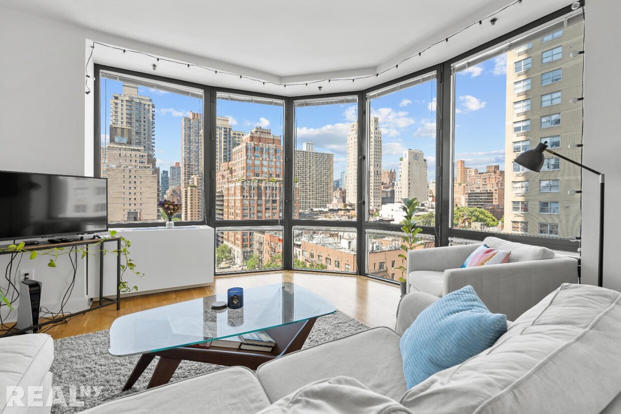 Foto principal - 400 East 84th Street