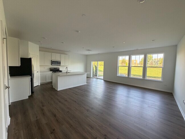 Foto del edificio - 12172 Dodwell St