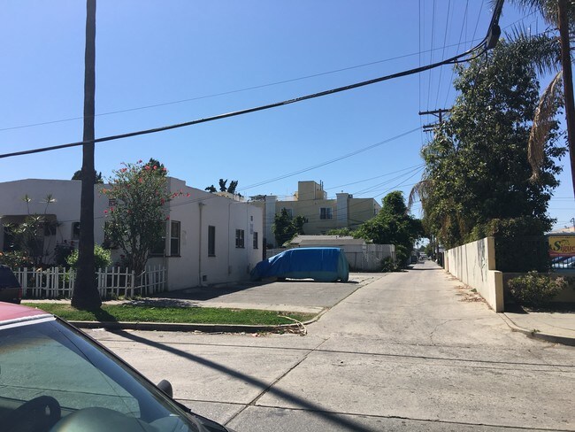 Building Photo - 14307 Friar St