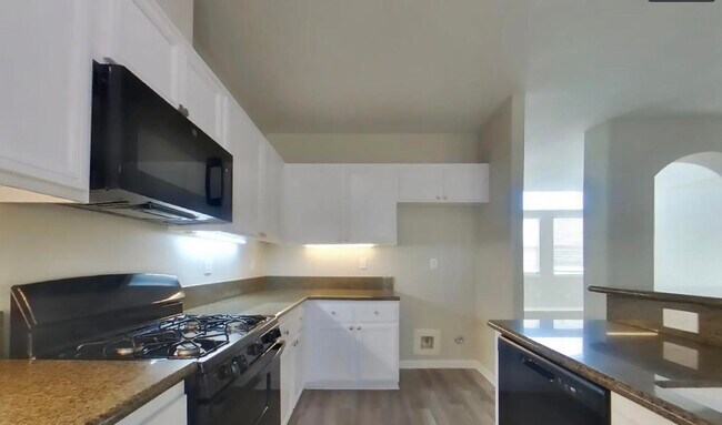 Foto del edificio - Ready Now!!!