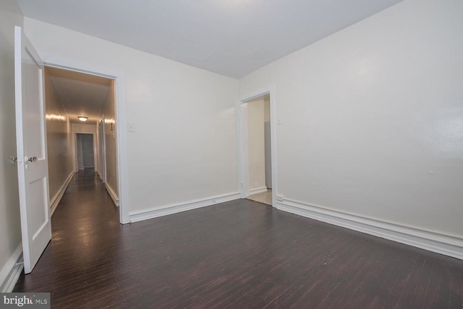Foto del edificio - 564 W Lancaster Ave
