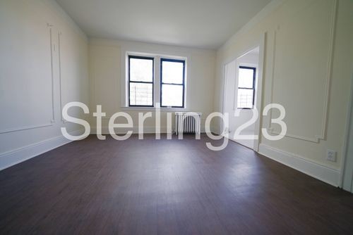 Foto del edificio - 3962 65th St