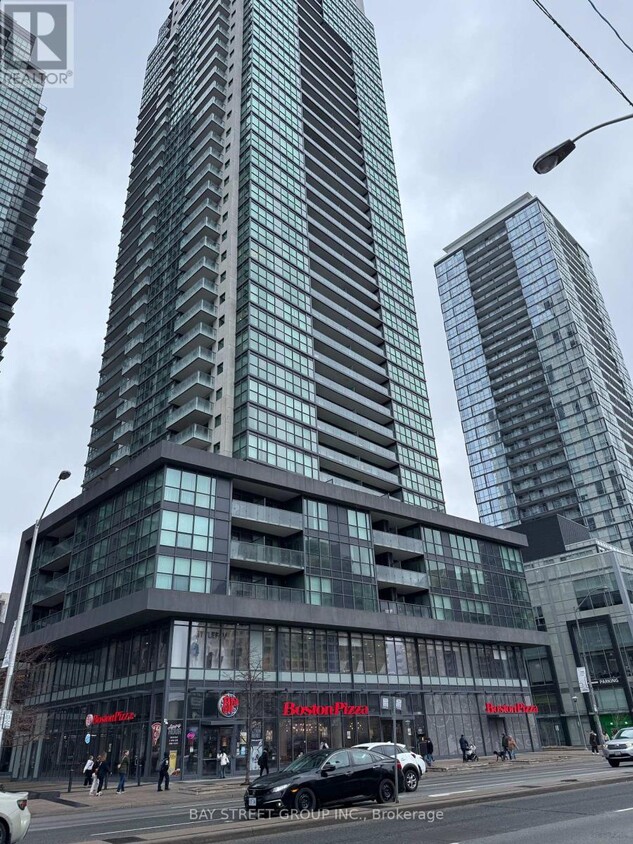 Photo principale - 5168-5168 Yonge St