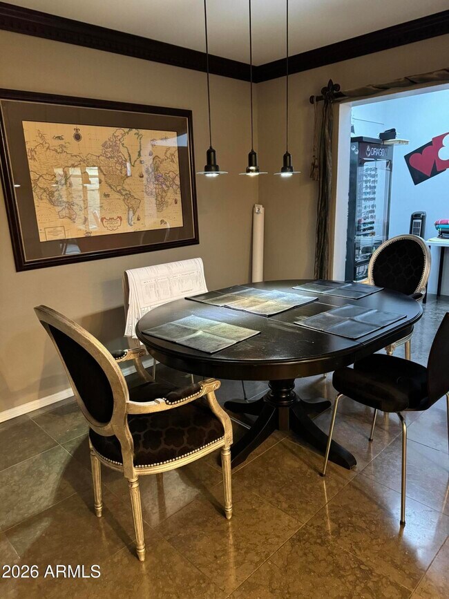 Foto del edificio - 7908 E Solano Dr