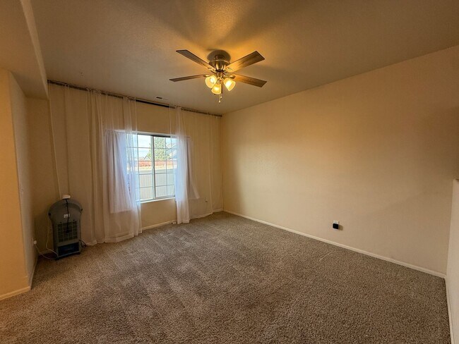Building Photo - 3 Bed 3 Bath Townhome in Stetson Hills – Prime Location Near Powers Corridor!