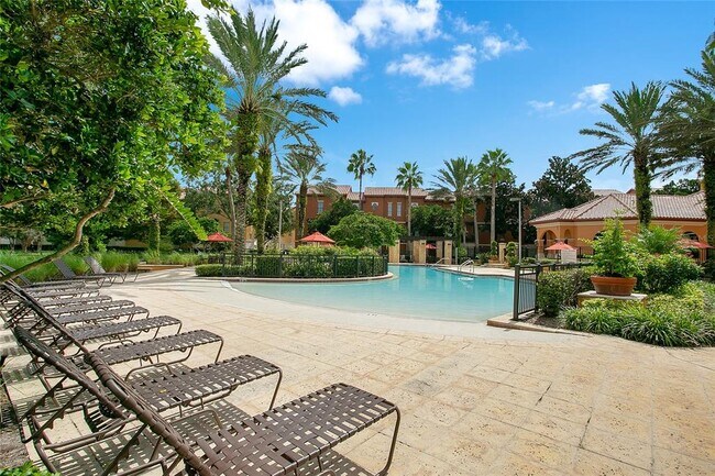 Foto del edificio - 6153 Metrowest Blvd