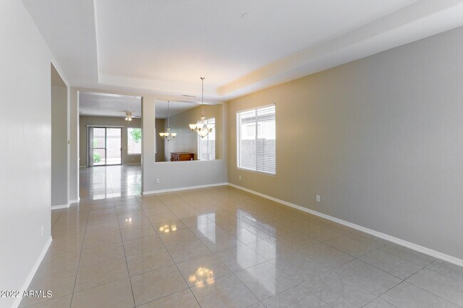 Foto del edificio - 3433 W Languid Ln