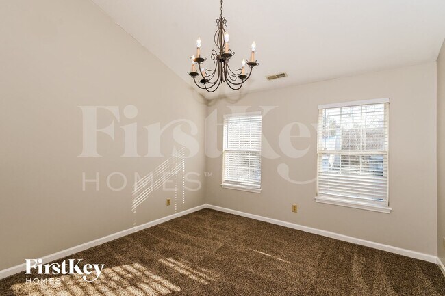 Foto del edificio - 4804 Oakton Way