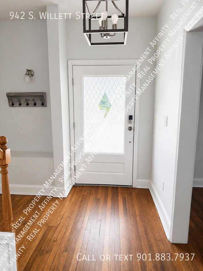 Foto del edificio - 942 S Willett St