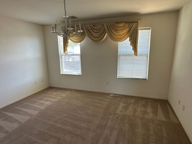 Foto del edificio - 926 Haven Ct