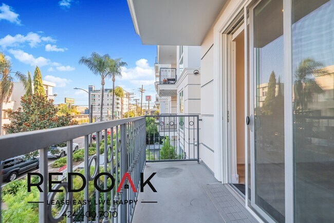 Foto del edificio - 1237 S Holt Ave