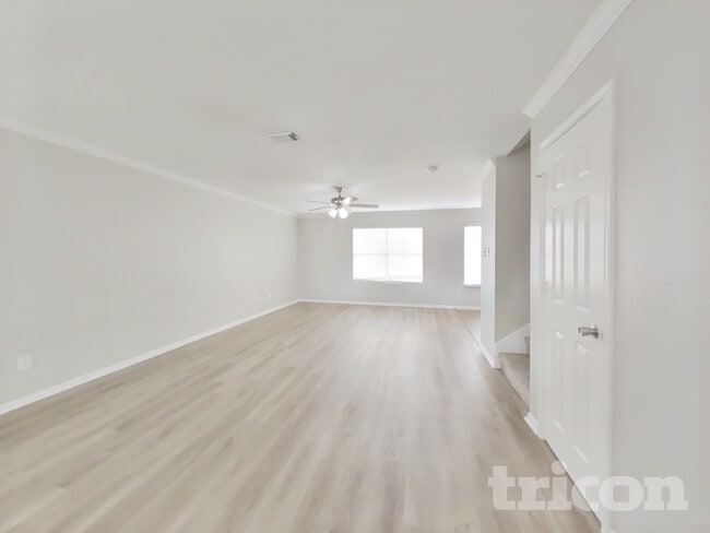 Building Photo - 20814 Fox Swift Ct