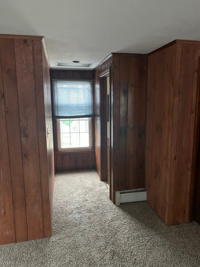Little hallway to bathroom - 20 White Deer Plz