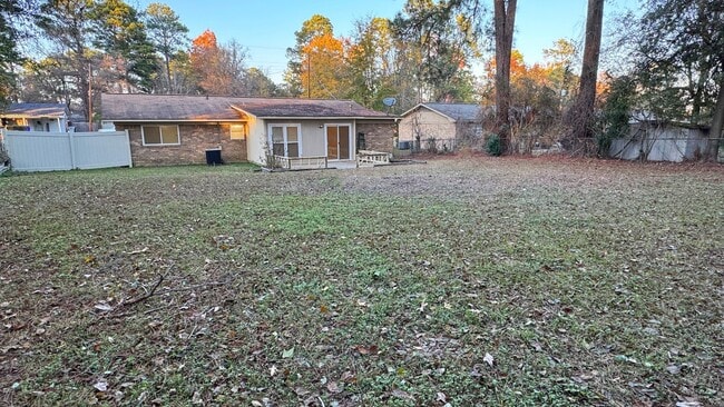 Foto del edificio - 112 Crestview Dr