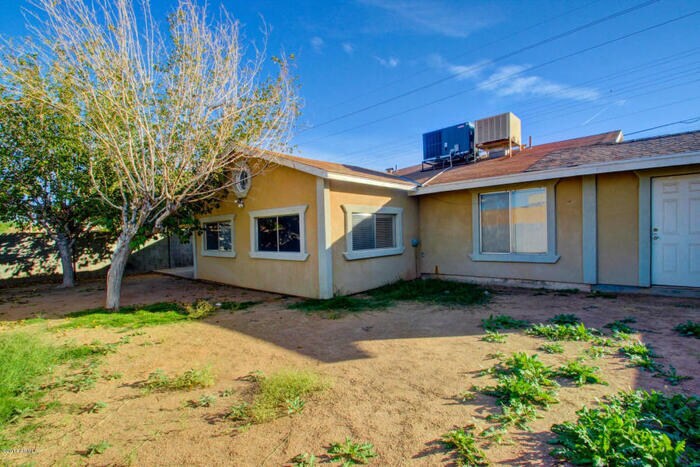 Foto del edificio - Under Renovation!Rent To Own Home Coming S...