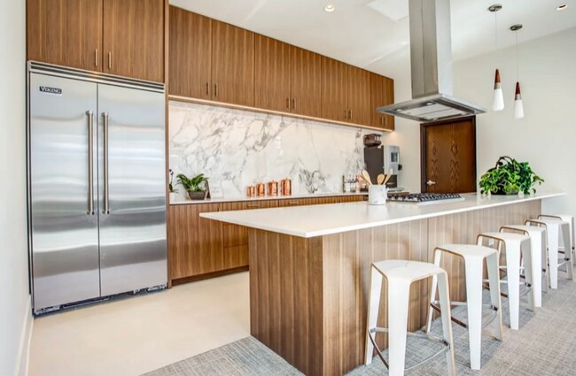 Foto del edificio - 820 N Orleans St