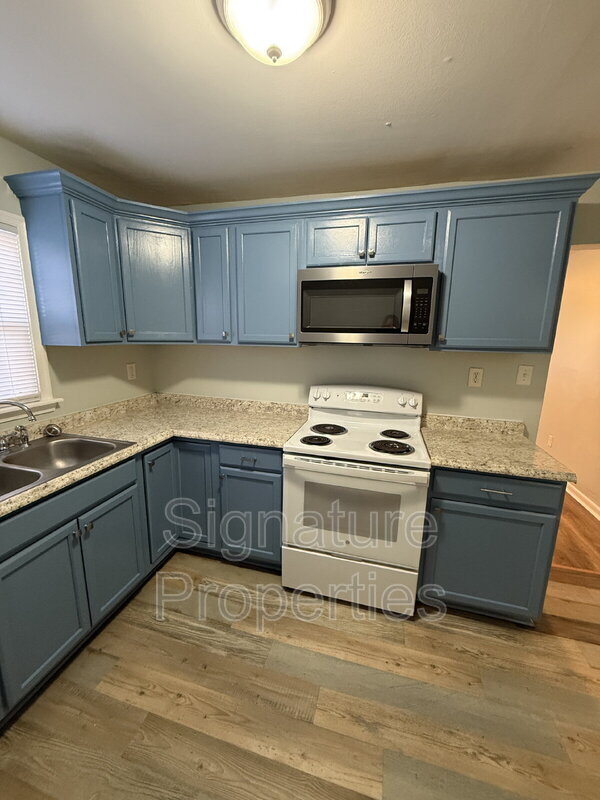 Foto del edificio - 631 Quincy St