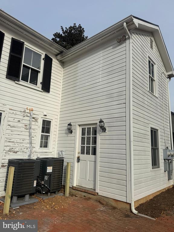 Foto del edificio - 12 Wirt St NW