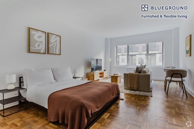 Building Photo - 136 E 55th St
