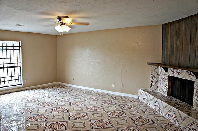Foto del edificio - 4811 Raven Ridge Dr