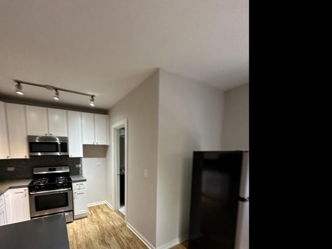 Foto del edificio - 0 bedroom in Chicago IL 60647