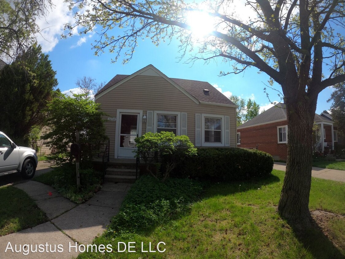 Primary Photo - 3 br, 2 bath House - 2428 Oakshire