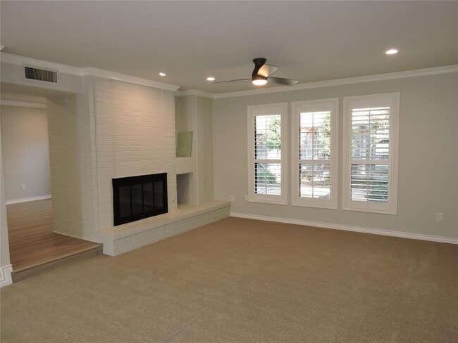 Building Photo - 12245 Montego Plaza
