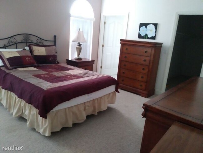 Building Photo - 2 br, 2 bath House - 250 Lake Region Blvd S