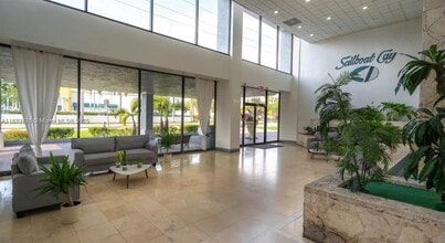 Building Photo - 13499 Biscayne Blvd