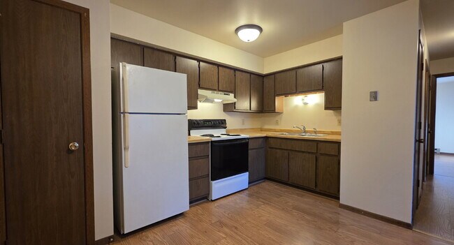 Building Photo - 2500 Honey Lou Ct