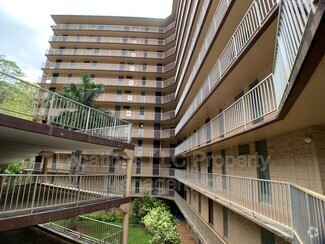 Building Photo - 95-257-257 Waikalani Dr