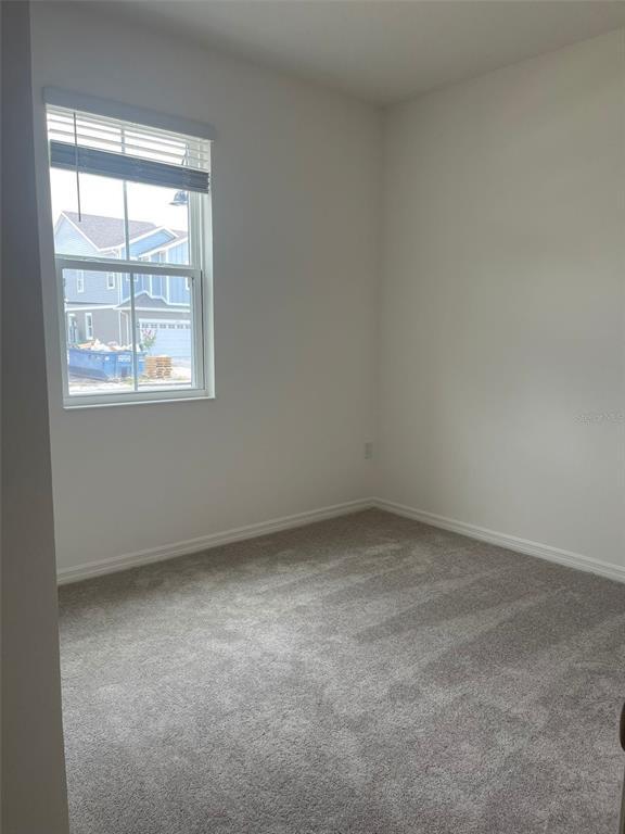 Foto del edificio - 1260 Stockwell Ave