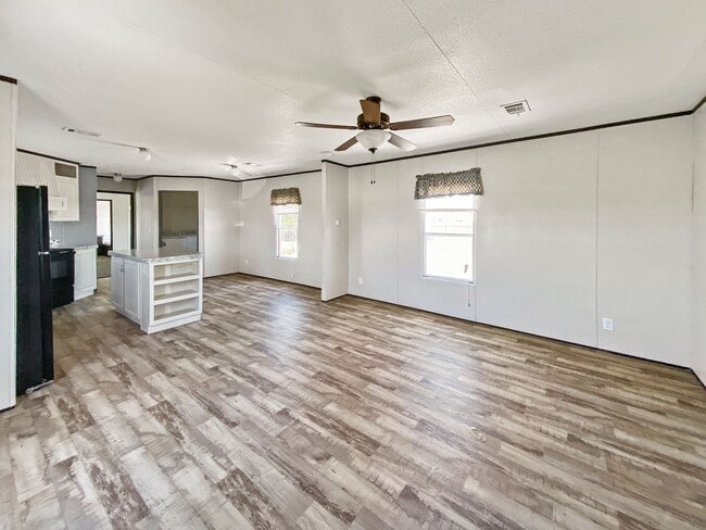 Building Photo - 2902 Jones Road | Hobbs